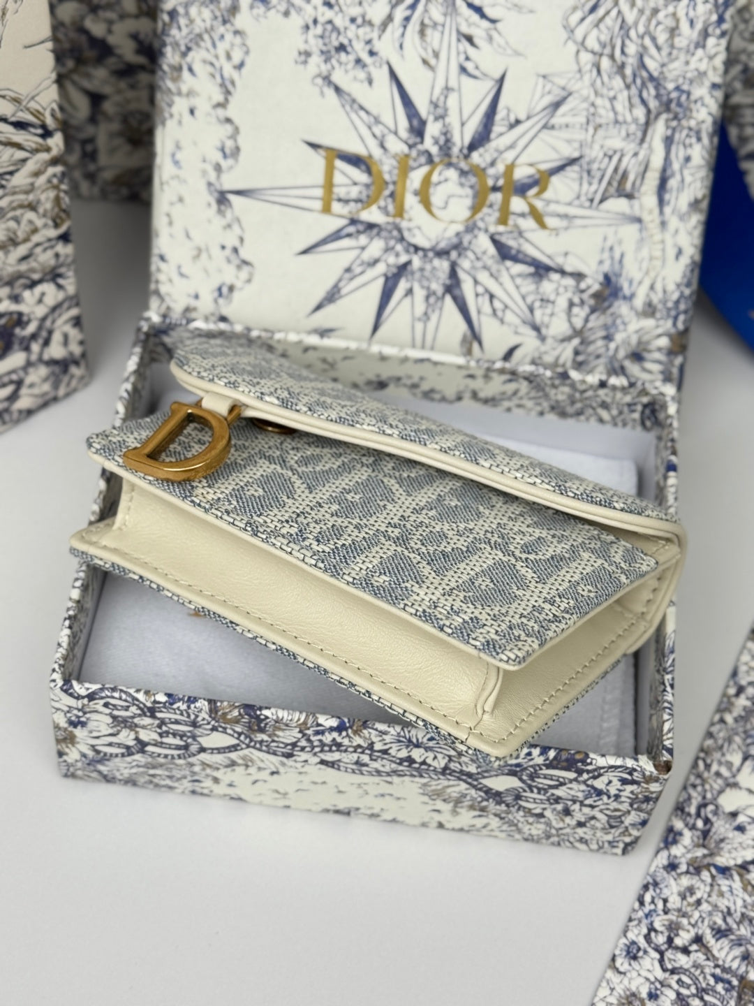 Dior 25S Saddle Jasmine Gusset Card Holder 10 in Light Blue Oblique Jacquard Canvas